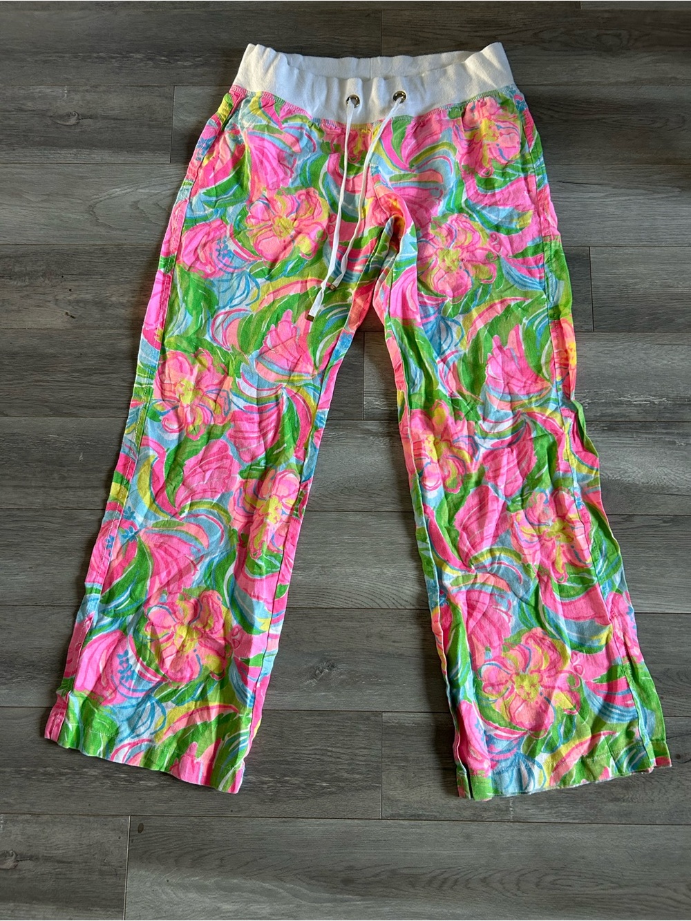 Lilly Pulitzer “The Beach Pant” size large